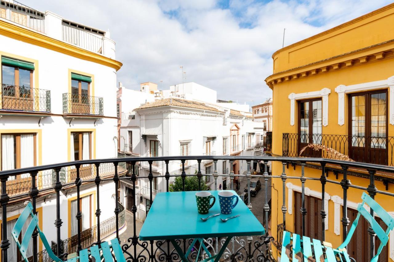 Cathedral Apartment, Upper Floor Apartment Seville Luaran gambar